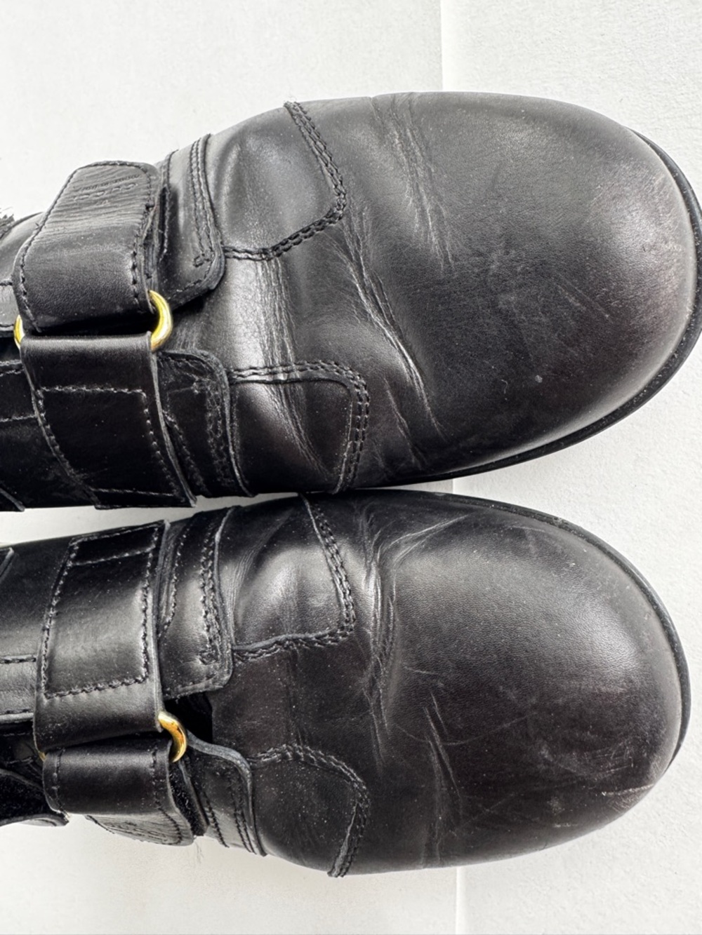 Vintage Gucci Black Leather Triple Velcro Strap Sneaker Gold Hardware 10B - Picture 13 of 13